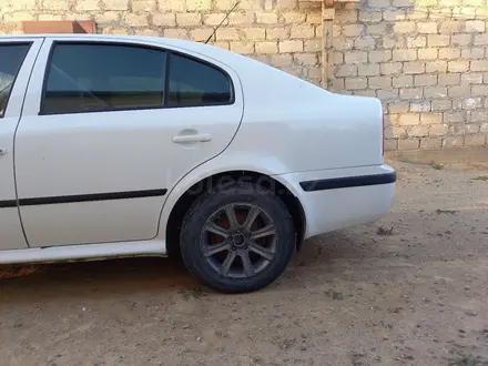 Skoda Octavia 2007 года за 2 100 000 тг. в Атырау – фото 4