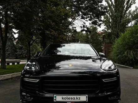 Porsche Cayenne 2015 года за 27 000 000 тг. в Алматы – фото 34