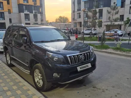 Toyota Land Cruiser Prado 2011 года за 17 500 000 тг. в Алматы