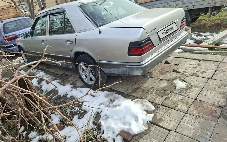 Mercedes-Benz E 230 1991 годаүшін1 300 000 тг. в Шымкент