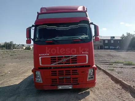 Volvo  FH 2004 года за 18 000 000 тг. в Алматы