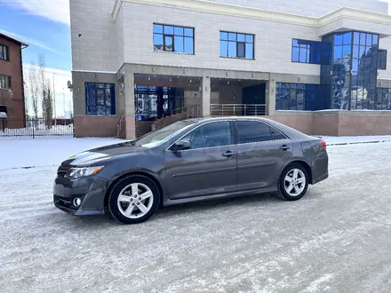 Toyota Camry 2013 года за 6 500 000 тг. в Актобе – фото 20