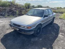 Mitsubishi Galant, 1988