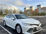 Toyota Camry 2019 годаfor14 200 000 тг. в Астана