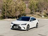 Lexus ES 250 2020 годаүшін24 500 000 тг. в Шымкент – фото 2