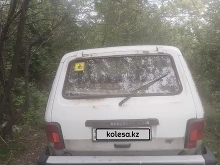 ВАЗ (Lada) Lada 2121 2000 года за 800 000 тг. в Алматы – фото 2