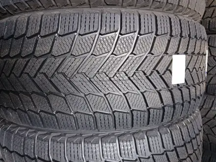 275/40 22 MICHELIN X ICE SNOW за 210 000 тг. в Алматы