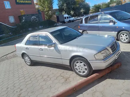 Mercedes-Benz C 180 1994 года за 2 100 000 тг. в Степногорск – фото 4