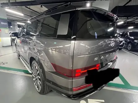 Hyundai Santa Fe 2023 года за 23 500 000 тг. в Алматы – фото 28