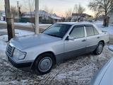 Mercedes-Benz E 230 1991 года за 1 450 000 тг. в Талдыкорган