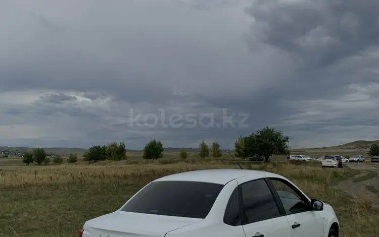 ВАЗ (Lada) Granta 2190 2019 годаүшін3 850 000 тг. в Семей