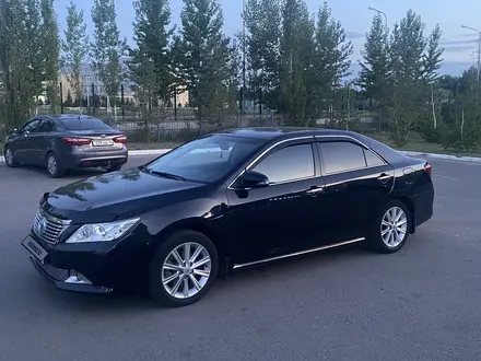 Toyota Camry 2014 года за 10 600 000 тг. в Павлодар