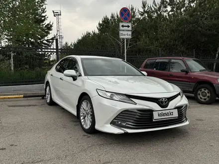 Toyota Camry 2019 годаүшін18 000 000 тг. в Алматы – фото 2