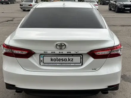 Toyota Camry 2019 годаүшін18 000 000 тг. в Алматы – фото 4