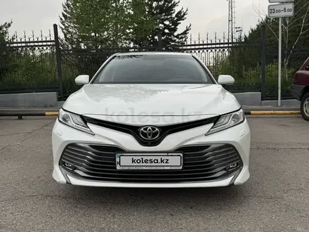 Toyota Camry 2019 годаүшін18 000 000 тг. в Алматы – фото 3