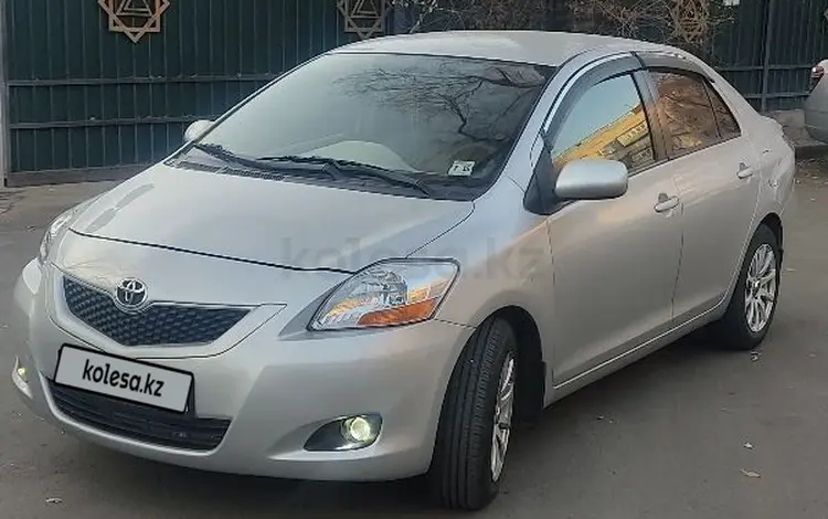 Toyota Yaris 2011 года за 5 200 000 тг. в Алматы