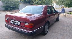 Mercedes-Benz E 200 1992 годаfor2 450 000 тг. в Тараз – фото 5