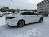 Lexus ES 350 2022 года за 33 000 000 тг. в Астана – фото 4