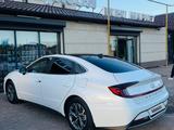 Hyundai Sonata 2022 года за 10 500 000 тг. в Косшы – фото 4