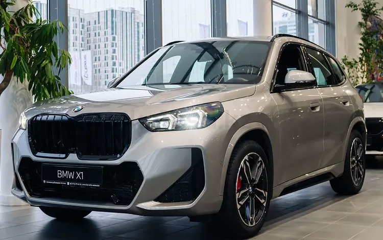 BMW X1 XDrive 20i 2025 года за 36 071 360 тг. в Астана