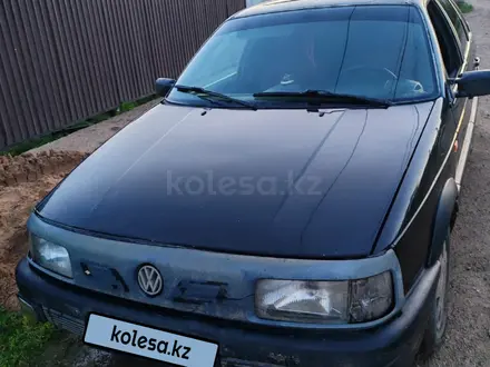 Volkswagen Passat 1993 года за 1 500 000 тг. в Атбасар – фото 3