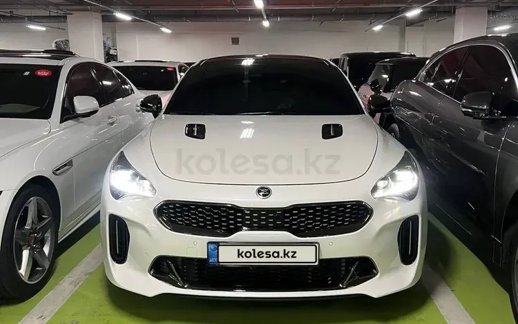 Kia Stinger 2022 года за 19 000 000 тг. в Алматы