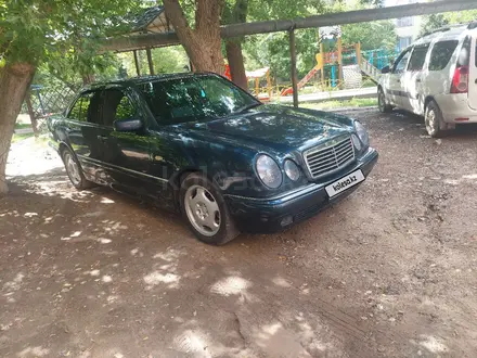 Mercedes-Benz E 280 1998 года за 3 200 000 тг. в Шымкент – фото 14