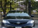 Toyota Camry 2013 года за 6 500 000 тг. в Актобе – фото 4