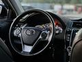 Toyota Camry 2013 годаfor6 500 000 тг. в Актобе – фото 7