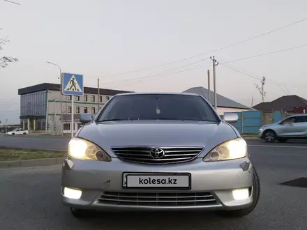 Toyota Camry 2005 года за 6 500 000 тг. в Шымкент – фото 3