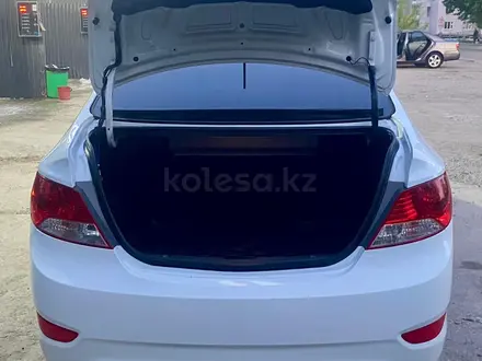 Hyundai Accent 2014 года за 4 300 000 тг. в Семей – фото 5