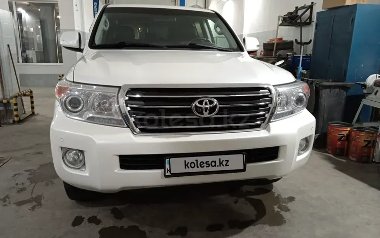 Toyota Land Cruiser 2013 года за 23 000 000 тг. в Астана