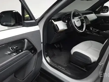 Land Rover Range Rover Sport 2025 года за 67 000 000 тг. в Алматы – фото 15