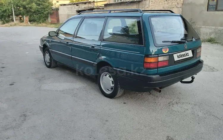 Volkswagen Passat 1992 года за 2 100 000 тг. в Шымкент