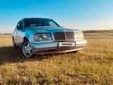 Mercedes-Benz E 230 1992 года за 1 000 000 тг. в Толе би – фото 2