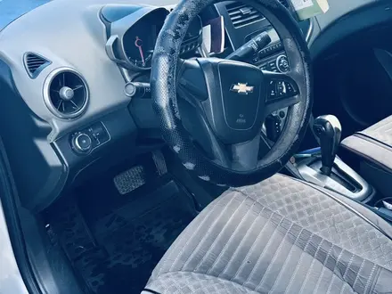 Chevrolet Aveo 2014 года за 2 900 000 тг. в Астана – фото 4