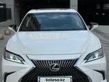 Lexus ES 250 2019 года за 22 500 000 тг. в Шымкент – фото 2
