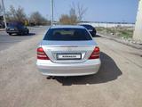 Mercedes-Benz C 180 2002 года за 3 350 000 тг. в Алматы – фото 2