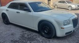 Chrysler 300C 2004 года за 5 300 000 тг. в Караганда – фото 4