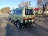 Mitsubishi Delica 1993 годаfor2 400 000 тг. в Алматы – фото 4