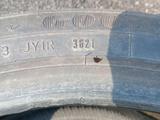 Goodyear Efficient Grip 265/40R21 Одиночка за 9 000 тг. в Алматы – фото 3