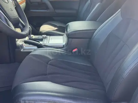 Toyota Land Cruiser 2019 года за 31 500 000 тг. в Алматы – фото 14