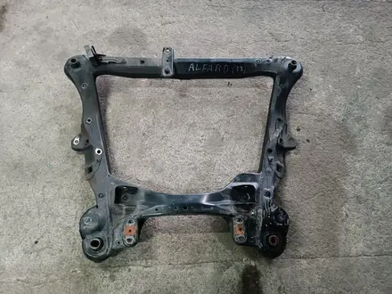 Передняя балка на Тойоту Альфард 2WD за 15 000 тг. в Алматы