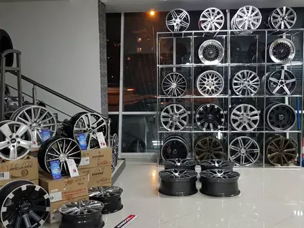 VIP WHEELS PREMIUM SHOW ROOM ALMATY RAIMBEK STREET 251.1 в Алматы – фото 21