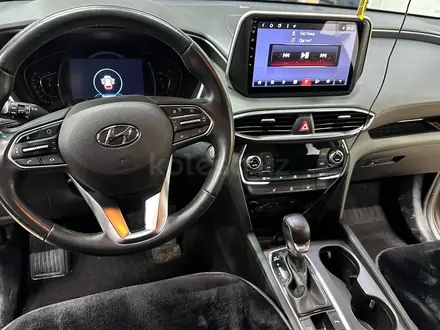 Hyundai Santa Fe 2019 года за 14 000 000 тг. в Костанай – фото 2