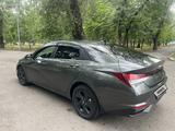 Hyundai Elantra 2022 года за 9 800 000 тг. в Алматы – фото 4