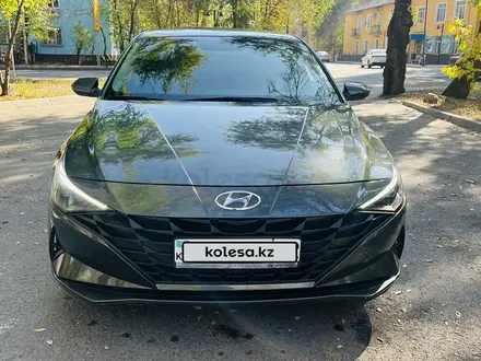 Hyundai Elantra 2022 года за 11 000 000 тг. в Алматы – фото 6