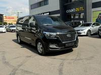 Hyundai Starex 2018 года за 12 500 000 тг. в Алматы