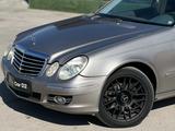 Mercedes-Benz E 320 2004 года за 5 100 000 тг. в Актау – фото 5