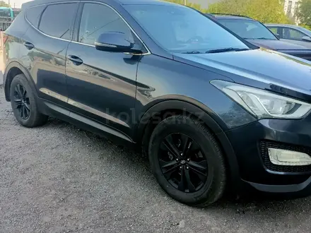 Hyundai Santa Fe 2014 года за 9 300 000 тг. в Караганда – фото 5
